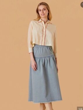 Women’s Light Blue Tiered Midi Skirt